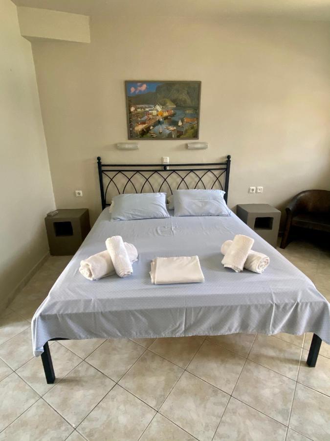 Pelagias Apartments Agia Efimia Екстериор снимка
