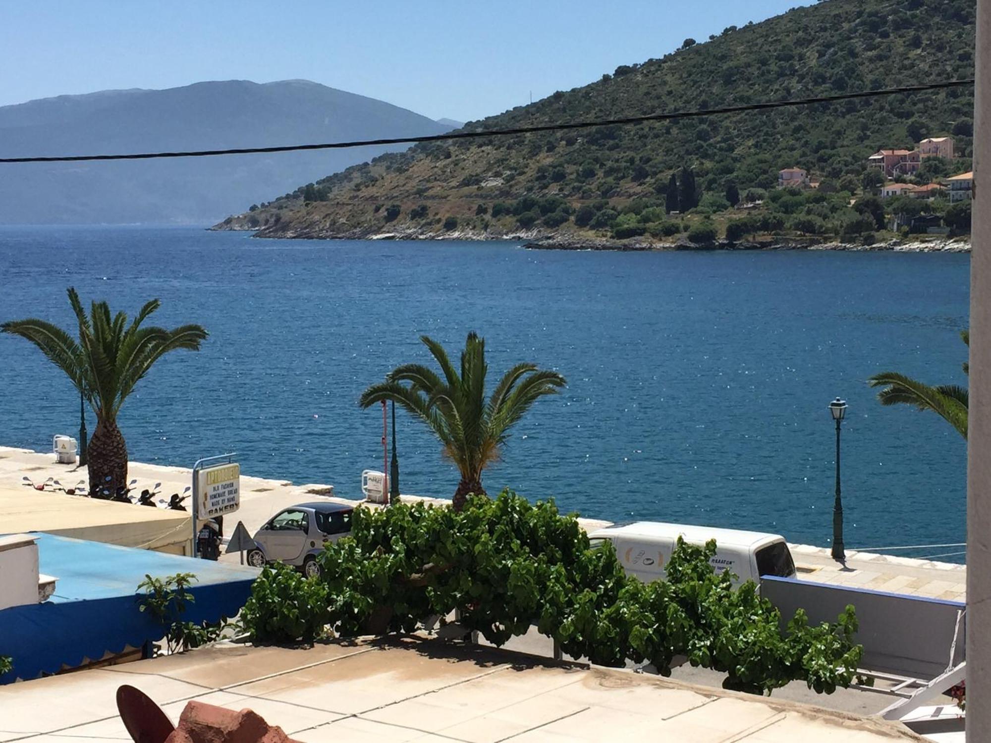 Pelagias Apartments Agia Efimia Стая снимка