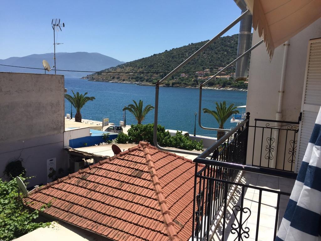 Pelagias Apartments Agia Efimia Стая снимка